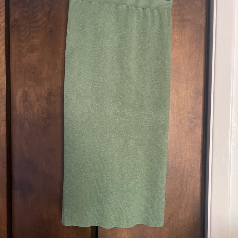 Double Zero Green Skirt